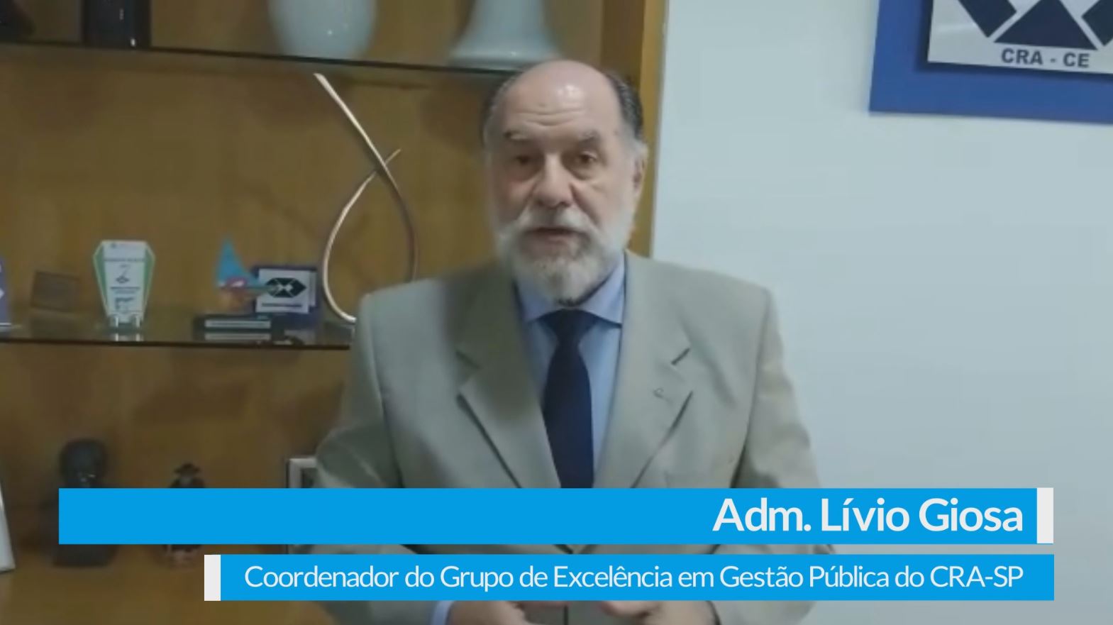 Adm. Lívio Giosa comenta sobre o seu livro que aborda o tema "terceirização"